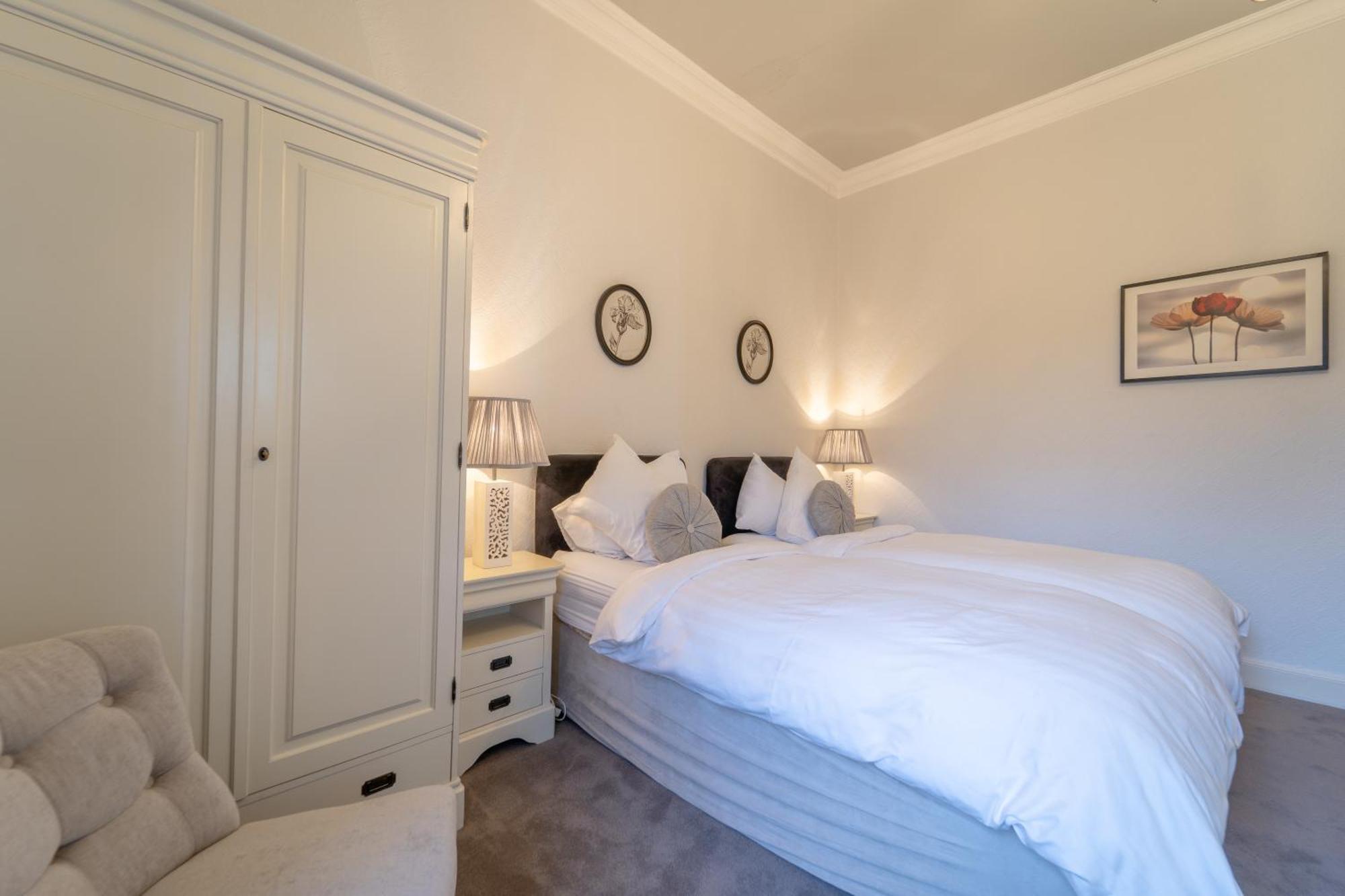 Bankton House Hotel Livingston Buitenkant foto