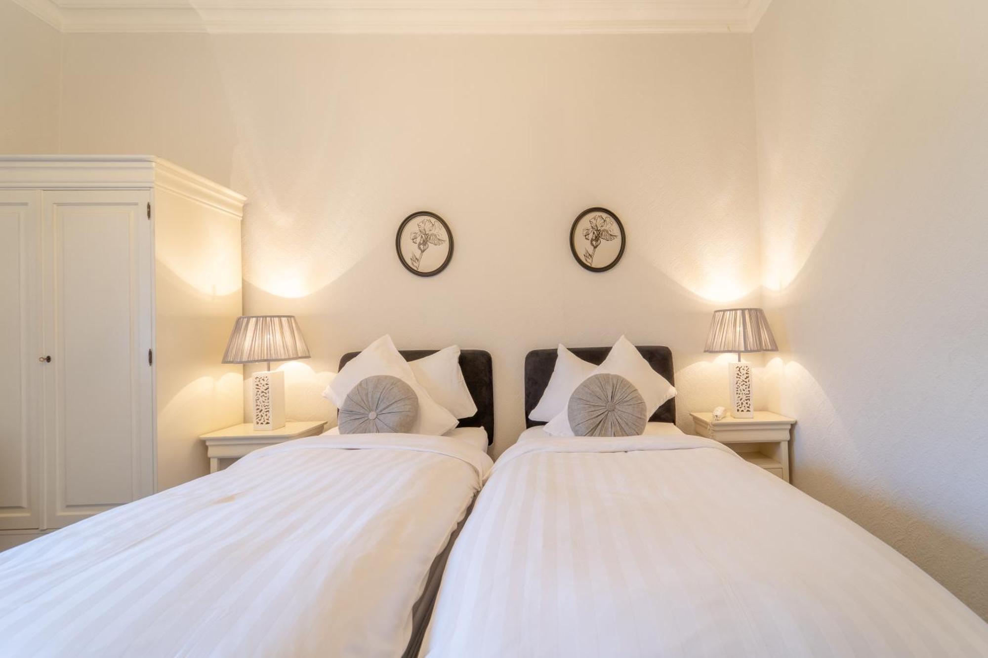 Bankton House Hotel Livingston Buitenkant foto